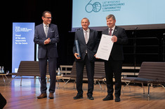 Od lewej: prof. PRz R. Zajdel, prof.J. Kluska, prof. P. Koszelnik, 