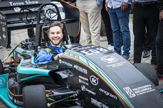 Premiera bolidu,